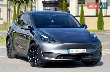 Внедорожник / Кроссовер Tesla Model Y 2023 в 