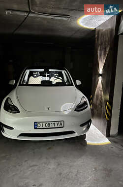 Внедорожник / Кроссовер Tesla Model Y 2021 в Львове
