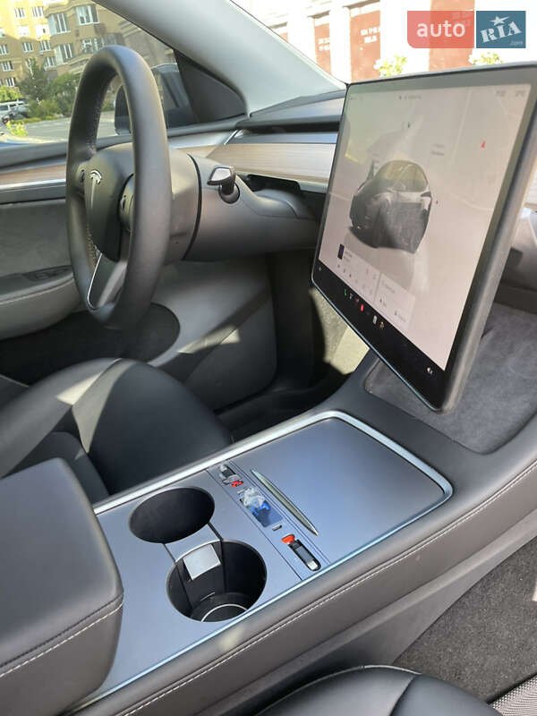 Внедорожник / Кроссовер Tesla Model Y 2022 в Софиевской Борщаговке