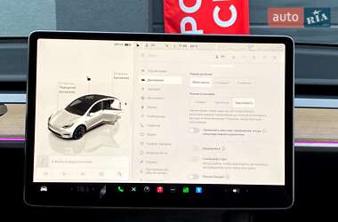 Позашляховик / Кросовер Tesla Model Y 2023 в 