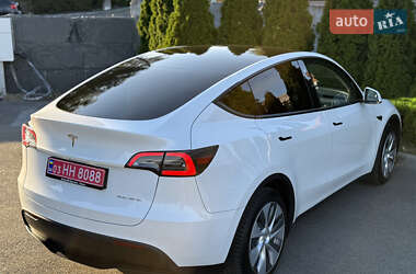 Внедорожник / Кроссовер Tesla Model Y 2023 в 