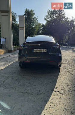 Позашляховик / Кросовер Tesla Model Y 2022 в 