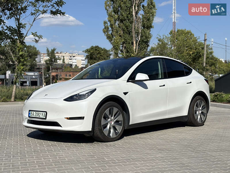 Позашляховик / Кросовер Tesla Model Y 2021 в Кропивницькому