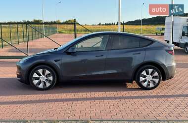 Внедорожник / Кроссовер Tesla Model Y 2023 в 