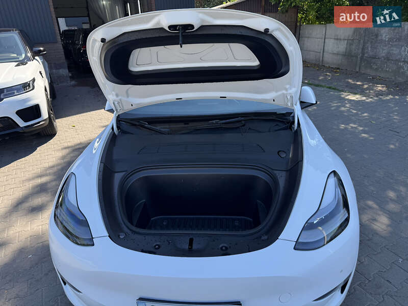 Позашляховик / Кросовер Tesla Model Y 2021 в Броварах фото 9 Позашляховик / Кросовер Tesla Model Y 2021 в Броварах