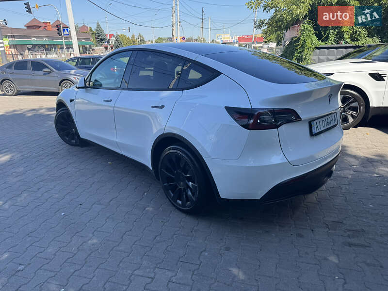 Позашляховик / Кросовер Tesla Model Y 2021 в Броварах фото 17 Позашляховик / Кросовер Tesla Model Y 2021 в Броварах