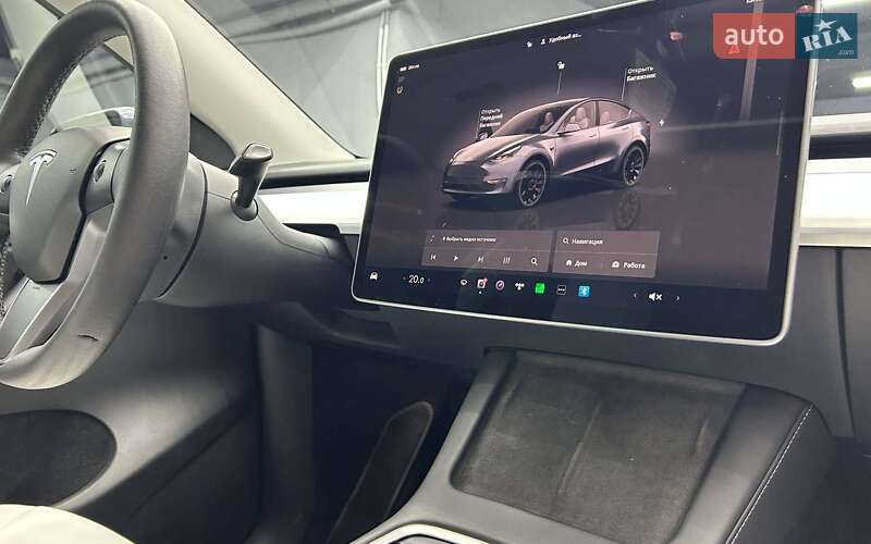 Внедорожник / Кроссовер Tesla Model Y 2023 в Черновцах