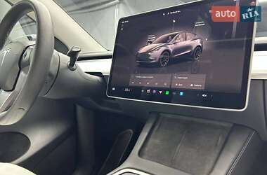 Внедорожник / Кроссовер Tesla Model Y 2023 в 