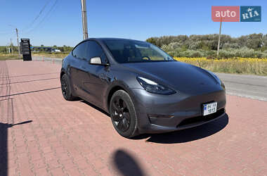 Внедорожник / Кроссовер Tesla Model Y 2022 в Ровно