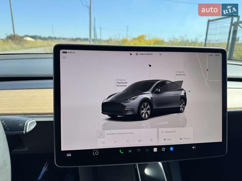 Внедорожник / Кроссовер Tesla Model Y 2022 в Ровно