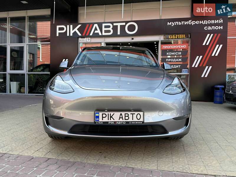 Внедорожник / Кроссовер Tesla Model Y 2023 в Львове