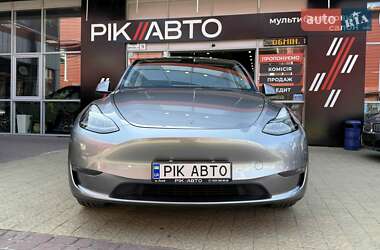 Позашляховик / Кросовер Tesla Model Y 2023 в 