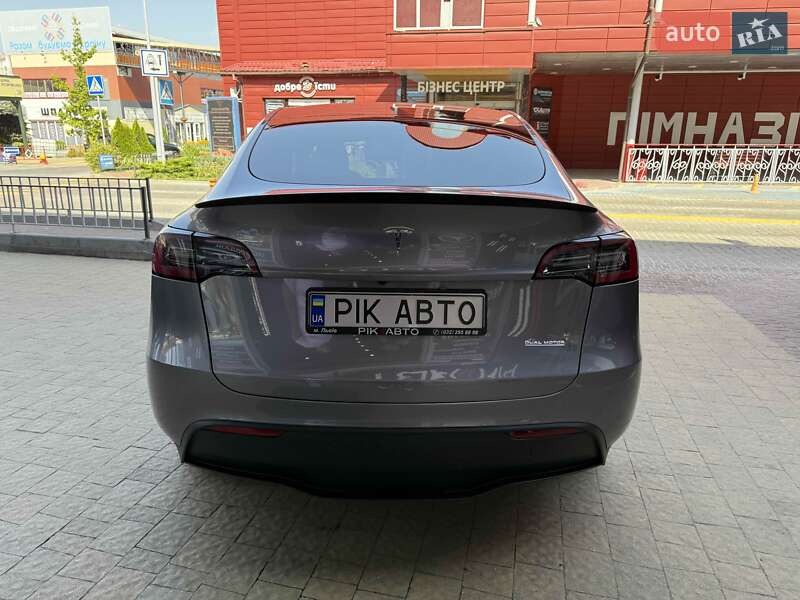Внедорожник / Кроссовер Tesla Model Y 2023 в Львове