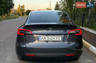 Позашляховик / Кросовер Tesla Model Y 2022 в 