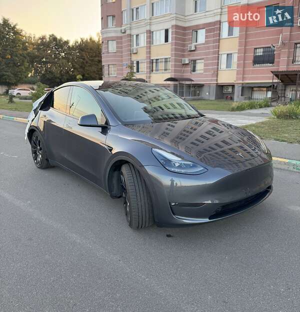Позашляховик / Кросовер Tesla Model Y 2022 в Києві