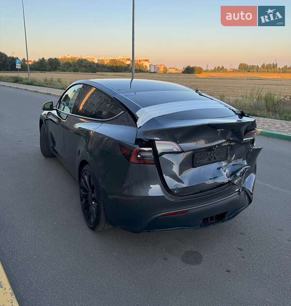 Позашляховик / Кросовер Tesla Model Y 2022 в Києві