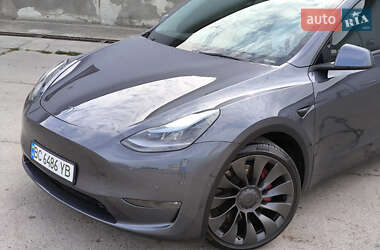 Позашляховик / Кросовер Tesla Model Y 2022 в 