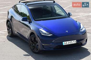 Внедорожник / Кроссовер Tesla Model Y 2021 в 