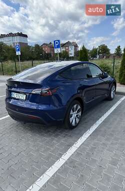 Позашляховик / Кросовер Tesla Model Y 2023 в 