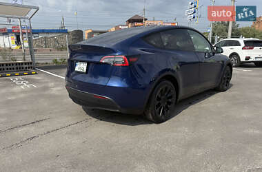 Позашляховик / Кросовер Tesla Model Y 2022 в 