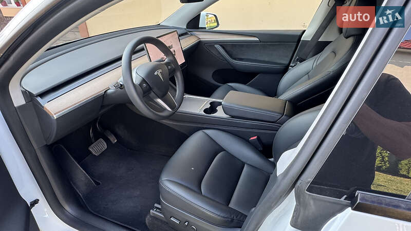 Позашляховик / Кросовер Tesla Model Y 2023 в Івано-Франківську фото 9 Позашляховик / Кросовер Tesla Model Y 2023 в Івано-Франківську