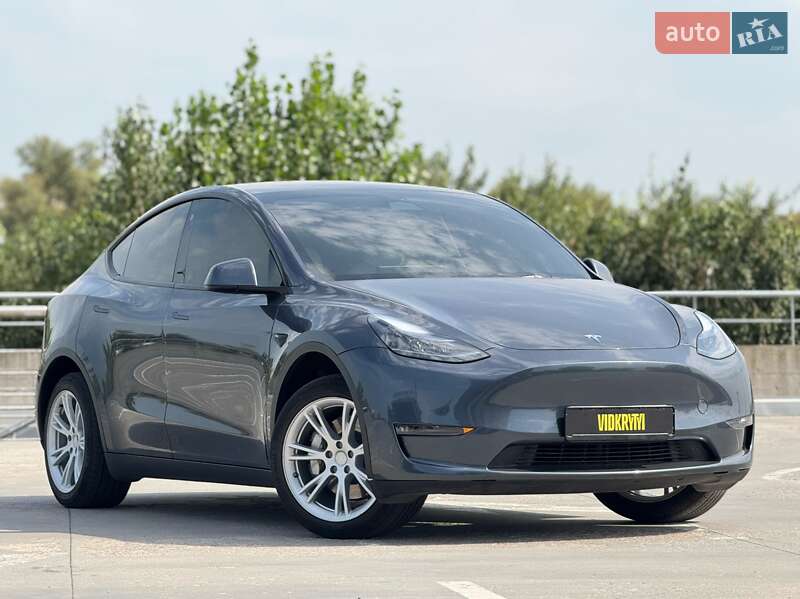Позашляховик / Кросовер Tesla Model Y 2022 в Києві