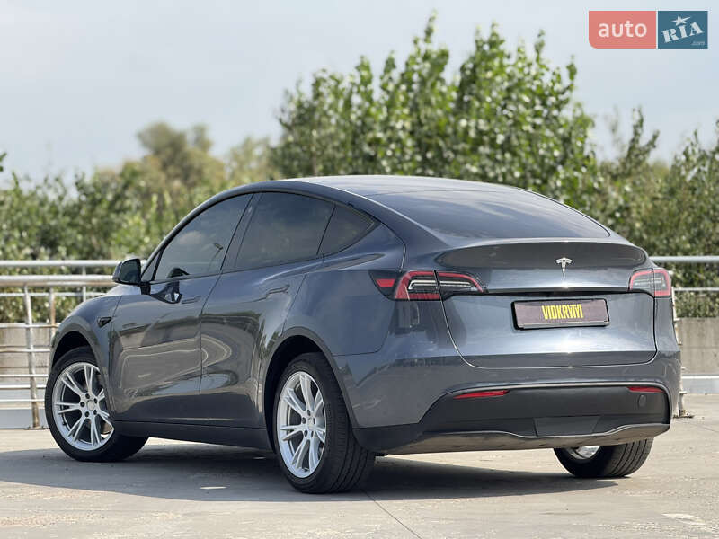 Позашляховик / Кросовер Tesla Model Y 2022 в Києві