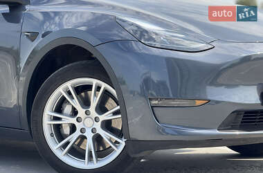 Внедорожник / Кроссовер Tesla Model Y 2022 в 