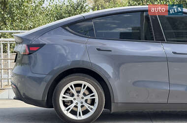 Внедорожник / Кроссовер Tesla Model Y 2022 в 
