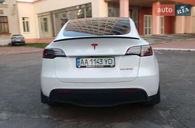 Внедорожник / Кроссовер Tesla Model Y 2023 в 
