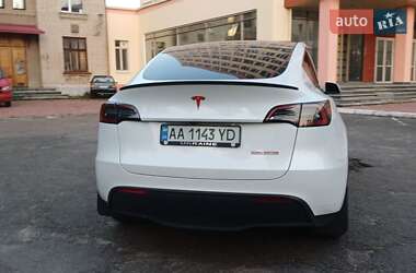 Внедорожник / Кроссовер Tesla Model Y 2023 в 