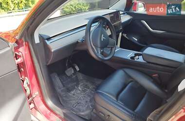 Позашляховик / Кросовер Tesla Model Y 2021 в 