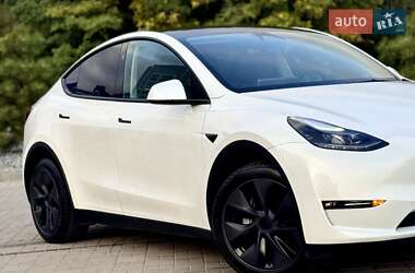 Внедорожник / Кроссовер Tesla Model Y 2024 в Днепре