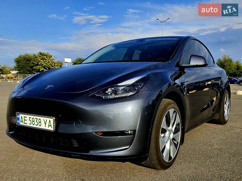 Внедорожник / Кроссовер Tesla Model Y 2023 в 