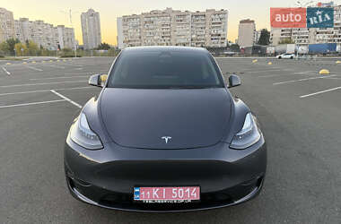 Внедорожник / Кроссовер Tesla Model Y 2022 в 
