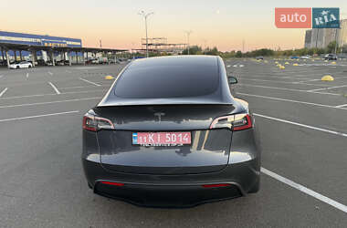 Внедорожник / Кроссовер Tesla Model Y 2022 в 