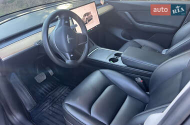 Позашляховик / Кросовер Tesla Model Y 2022 в 