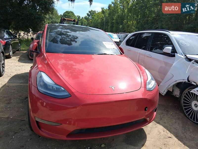 Позашляховик / Кросовер Tesla Model Y 2023 в Хмельницькому
