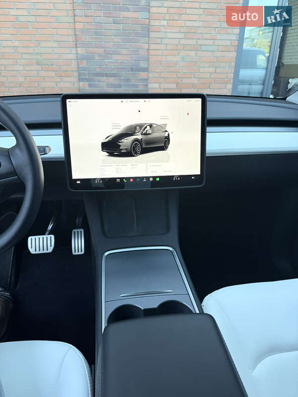 Внедорожник / Кроссовер Tesla Model Y 2023 в Кременчуге