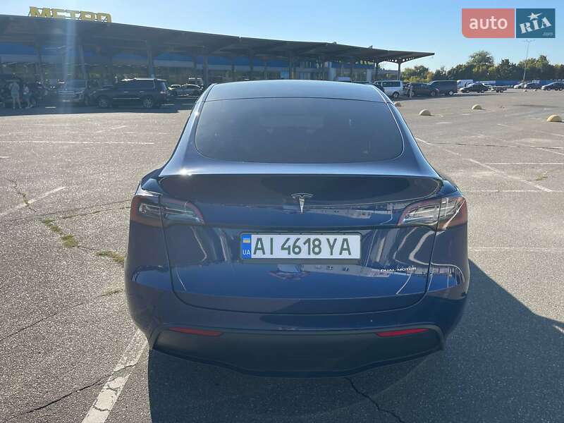 Внедорожник / Кроссовер Tesla Model Y 2021 в Киеве