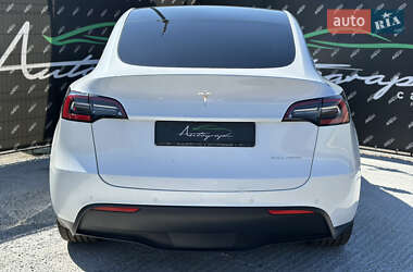 Внедорожник / Кроссовер Tesla Model Y 2021 в 