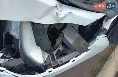 Внедорожник / Кроссовер Tesla Model Y 2021 в 