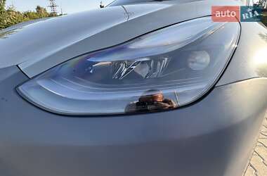 Внедорожник / Кроссовер Tesla Model Y 2024 в 