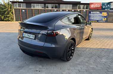 Позашляховик / Кросовер Tesla Model Y 2023 в 