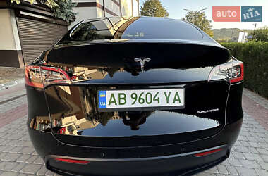Внедорожник / Кроссовер Tesla Model Y 2022 в 