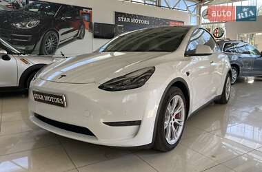 Позашляховик / Кросовер Tesla Model Y 2021 в 