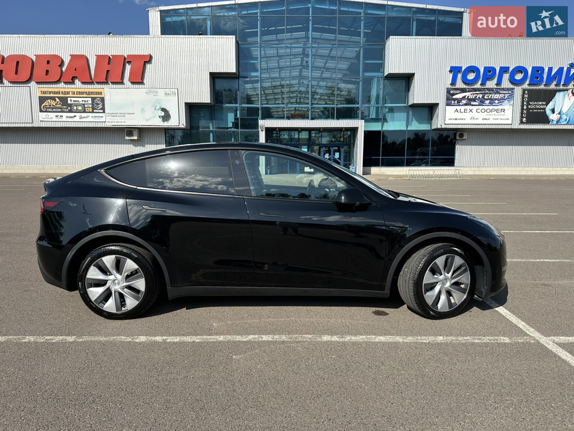 2023 Tesla Model Y - мініатюра 5