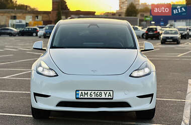 Внедорожник / Кроссовер Tesla Model Y 2024 в 
