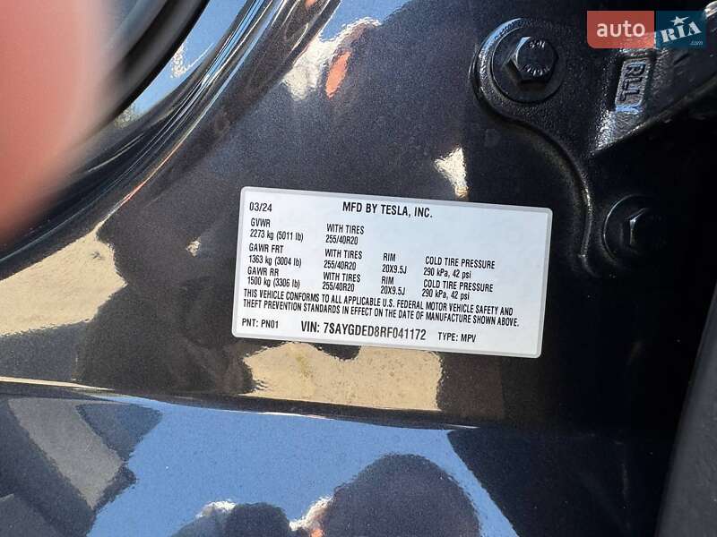 Внедорожник / Кроссовер Tesla Model Y 2024 в Киеве