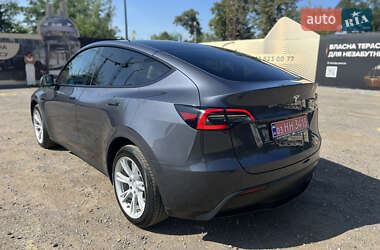 Внедорожник / Кроссовер Tesla Model Y 2023 в 